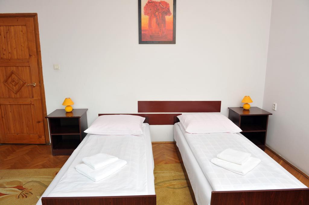 Hotel Krystyna Krakau Zimmer foto