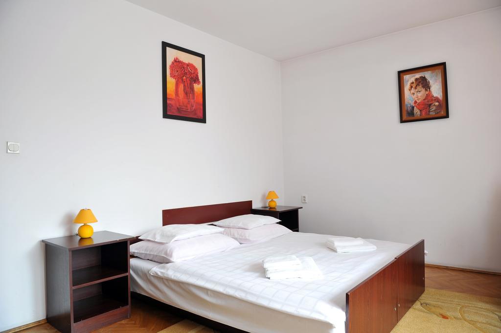 Hotel Krystyna Krakau Zimmer foto